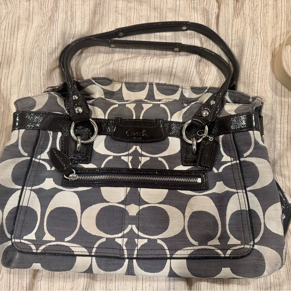 Coach Black and Gray Patterned Shoulder Bag
